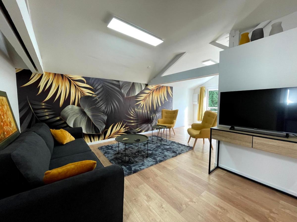 Gite De La Fauvette Saintes Apartment Bagian luar foto